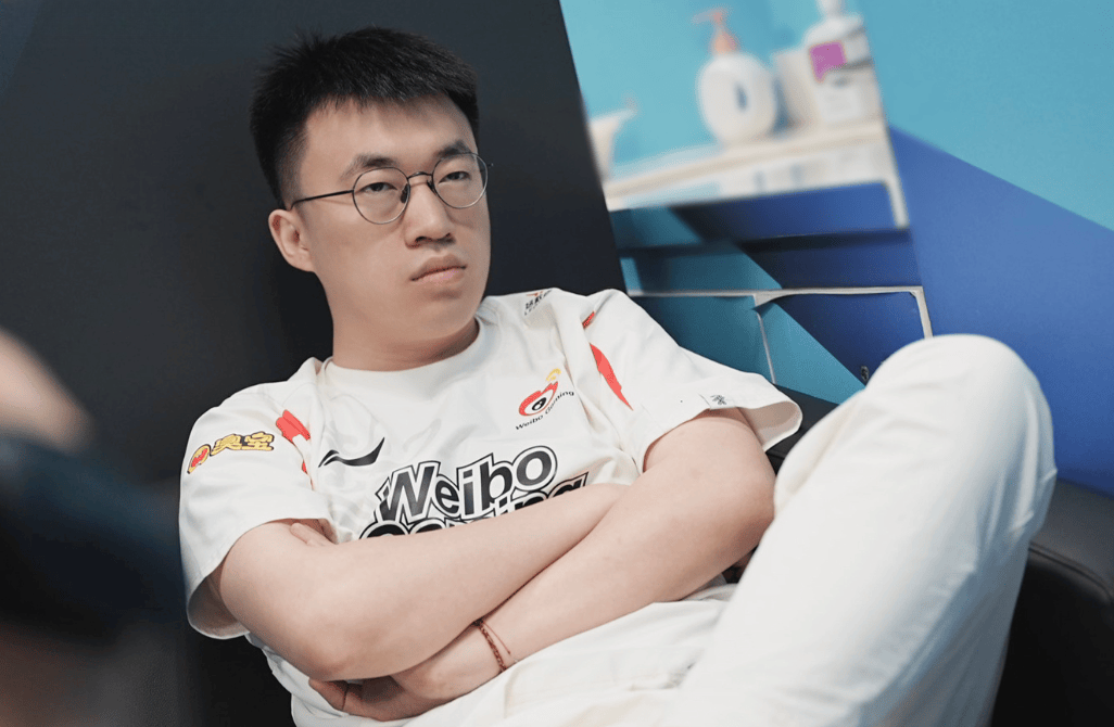 V5力克100T，Xiaohu单局斩获MVP淘汰赛2:1（洛杉矶）