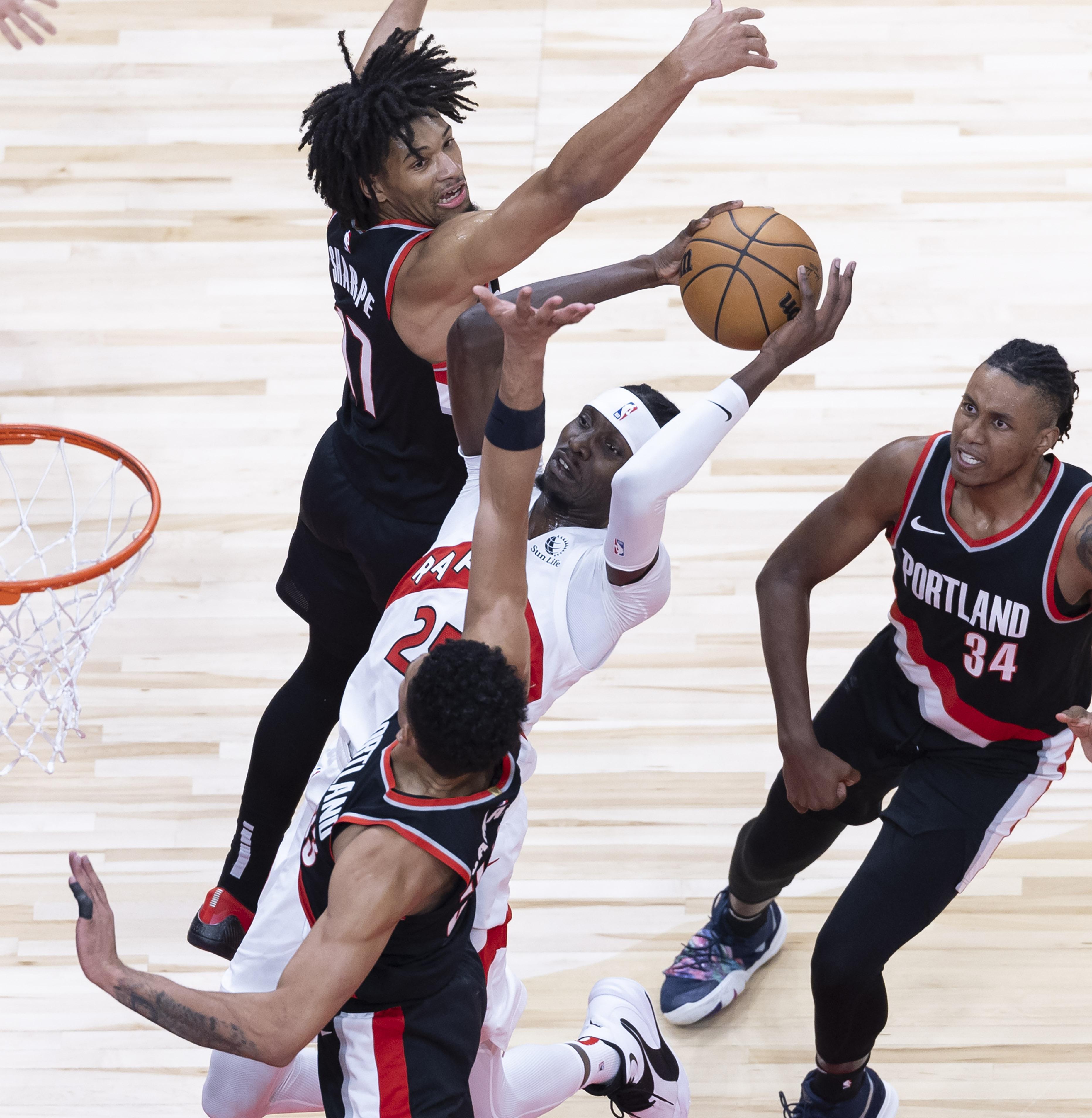 -开拓者不敌巫师遗憾失利的简单介绍