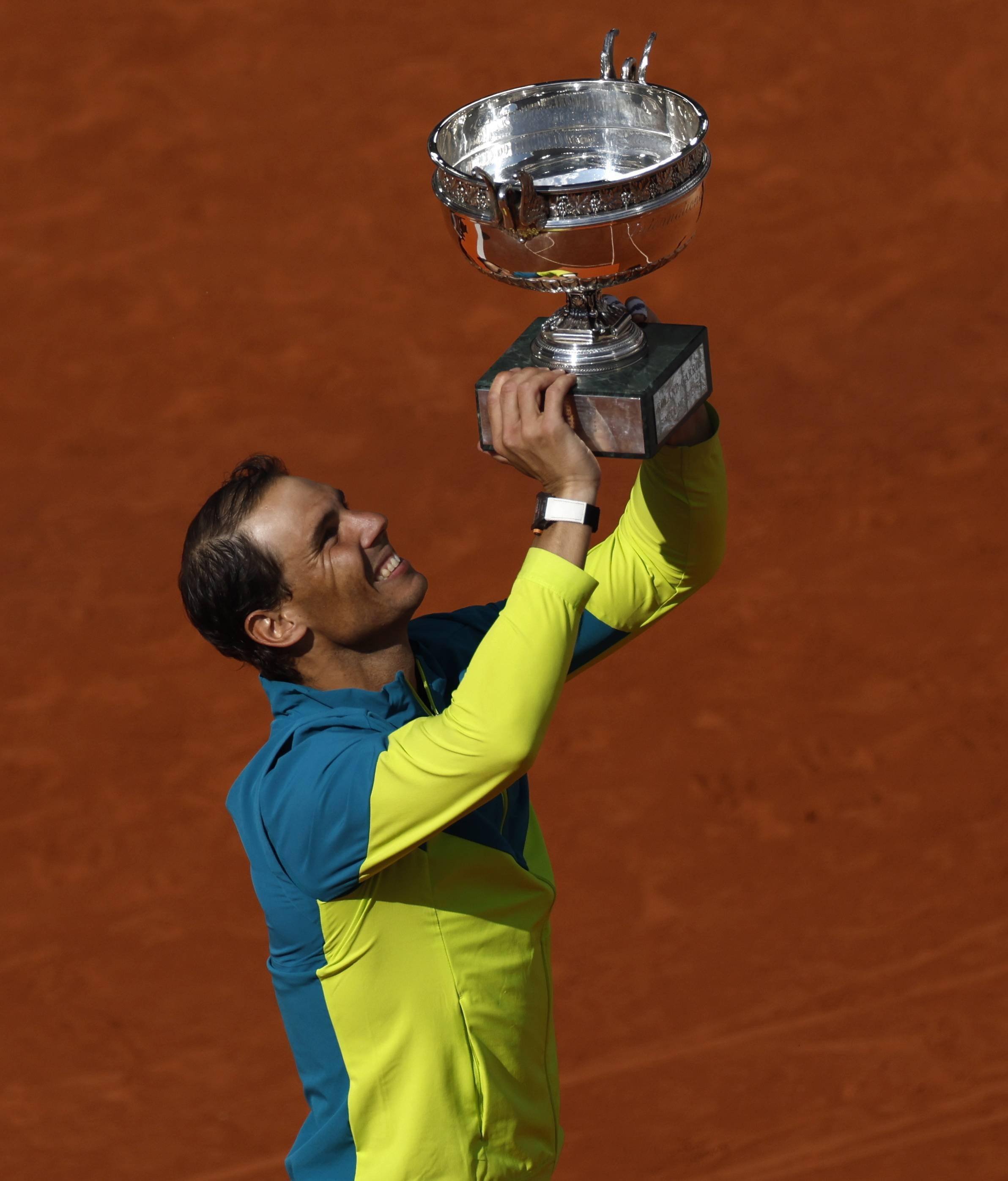 关于法国网球队翻盘西班牙网球队,纳达尔关键制胜的信息 关于法国网球队翻盘西班牙网球队,纳达尔关键制胜的信息