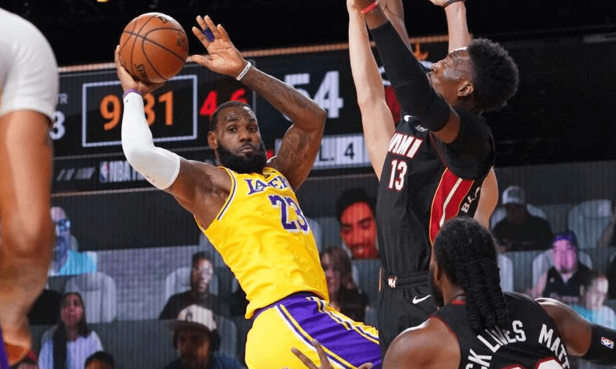 德国逆转智利，罗本打破历史纪录