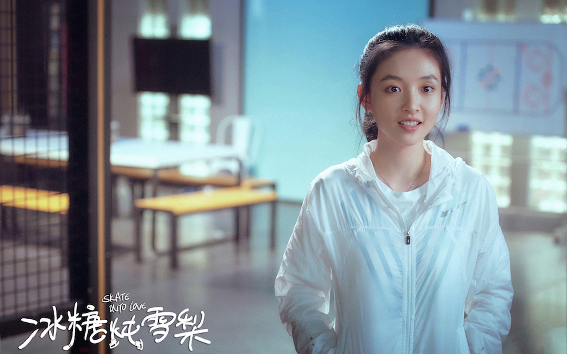 银色利刃割裂黑夜，绿色火焰持续燃烧，当F1街道赛的轰鸣遇见塔图姆的杀伤艺术