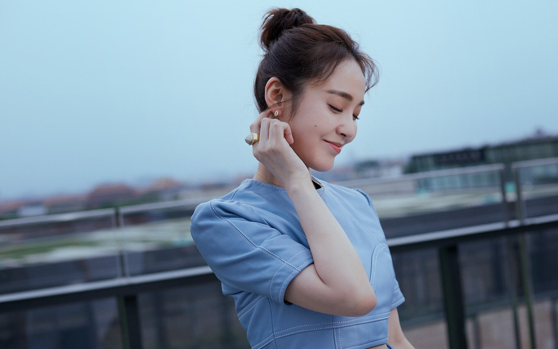 pg电子模拟器-跨越疆界的篮球致敬，深圳队对阵雷霆，哈登价值再现