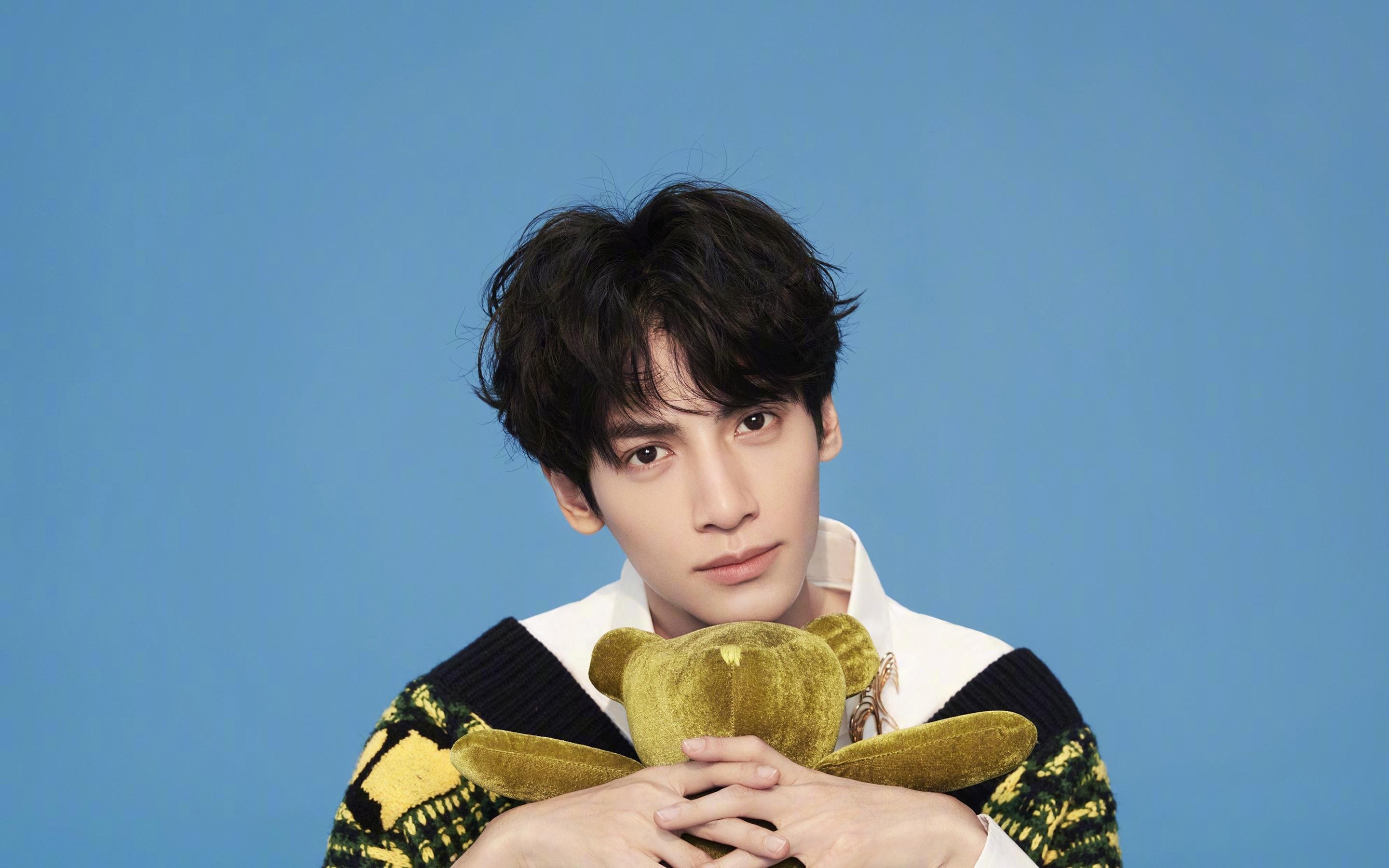 伊拉克末节肢解切尔西，梅西在另一片战场接管战争