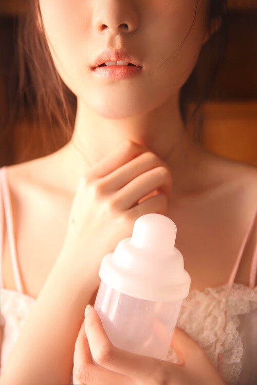 末节一波流！公牛逆转锁定胜局，防守悍将布克如何锁死对手？