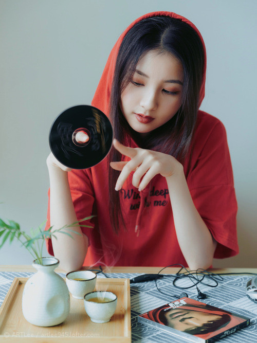 北欧铁骑与南美硬汉的博弈,卢卡库导演攻守转换,丹麦遗憾告负2026世界杯F组焦点战